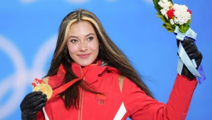 BetVictor伟德官网-谷爱凌：奶奶来看颁奖特别自豪 会参加闭幕式